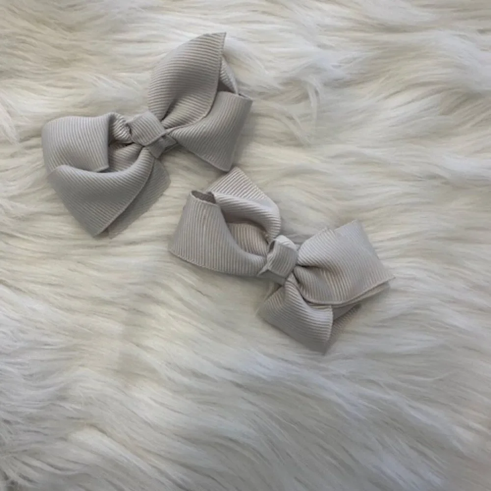 SET of Light Silver Boutique Bows  7715  Handmade NWT Boutique